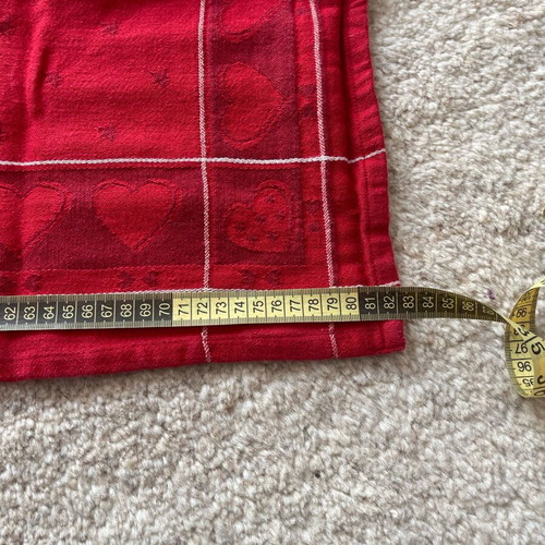 Tablecloth used small red with hearts