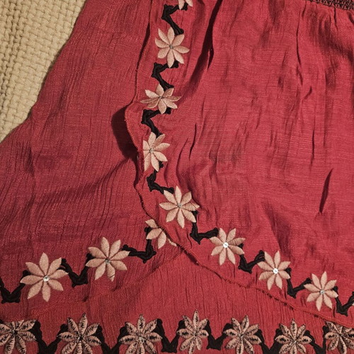 Attrattivo Off Shoulders Top like new, size L