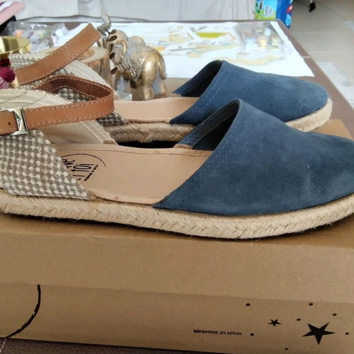 Handmade espadrilles size 36 blue like new