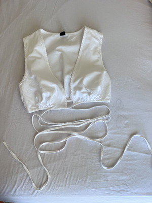 Shein white top with crisscross ties at waist like new