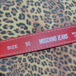 Колан Moschino Jeans употребяван, червена кожа с катарама сърце 90-те