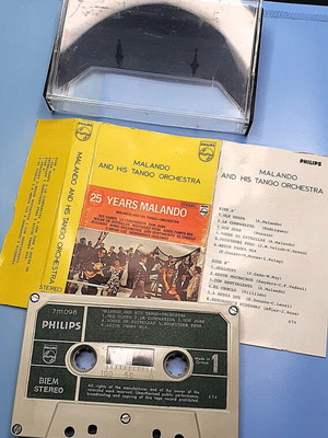 Malando And His Tango Orchestra 25 Years Malando касета употребявана