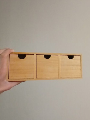 Wooden box with 3 drawers like new