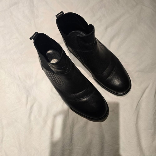 Leather Chelsea boots 39 like new, black