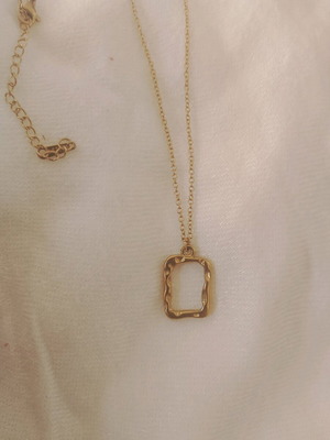 Steel necklace gold color new, does not tarnish
