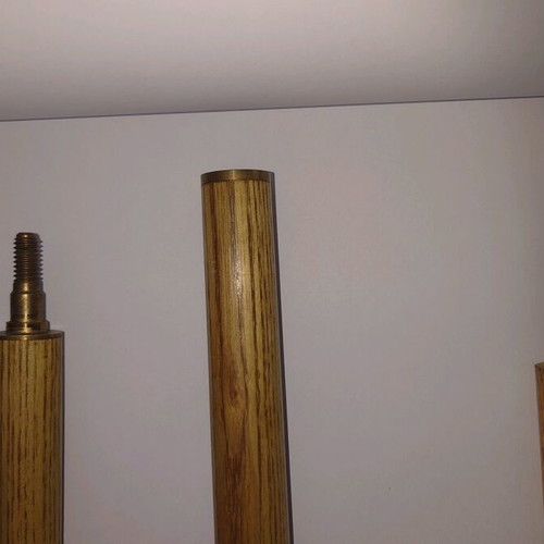 Snooker cue and American billiard cue used