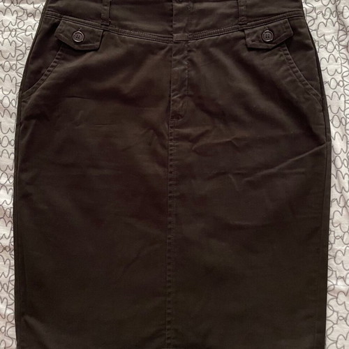 Sarah Lawrence skirt brown like new, knee-length, size M