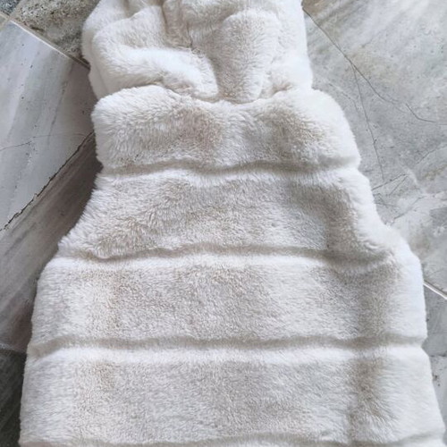 Zara sleeveless fur vest No4 like new