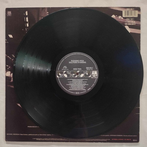 Suzanne Vega Solitude Standing vinyl record used, rock