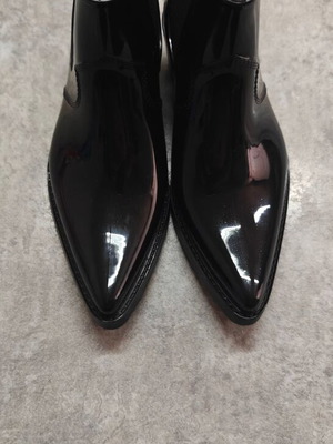 Women's shiny ankle boots new, size 36, black