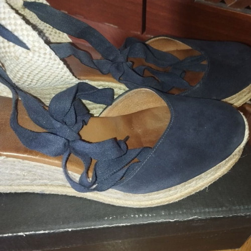 Viguera Blue Suede Espadrille Platform Sandals Size 39 Like New