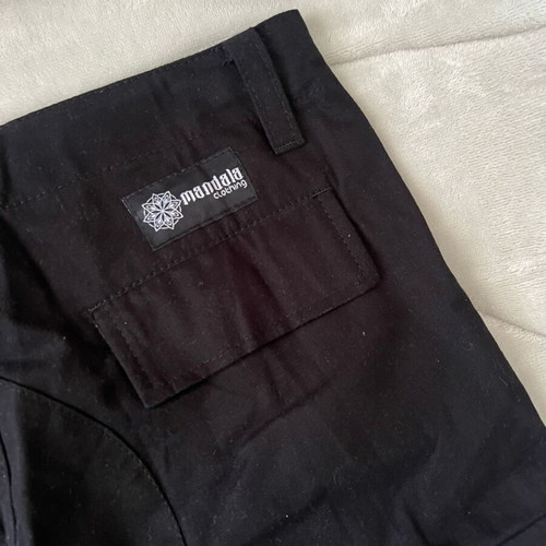 Mandala Cargo pants unisex W30 like new, black