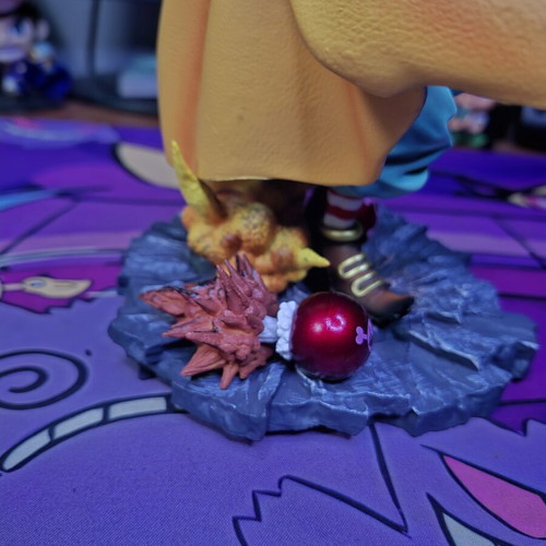 Buggy figure from One Piece anime like new, 26 cm height