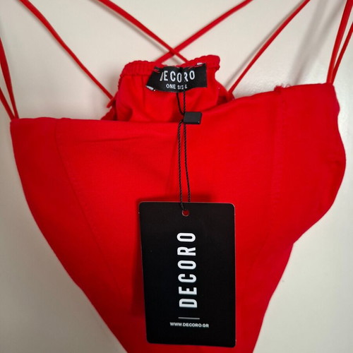 Decoro crop top new with padding and straps red one size