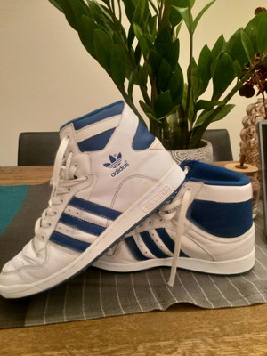 Adidas παπούτσια μπάσκετ μεταχειρισμένα, μέγεθος 42 2/3, λευκά