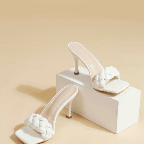 Mules sandals white like new