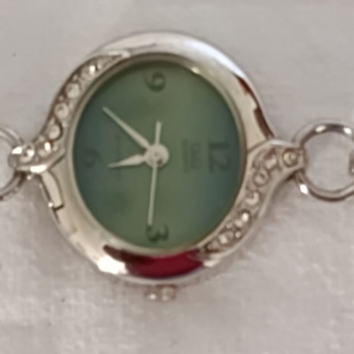 Q&Q Vintage Women's Watch Bracelet with Strass used