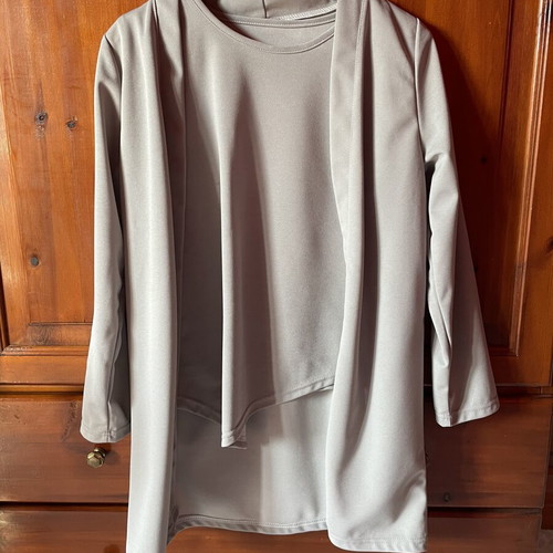 Elastic set jacket-blazer asymmetrical blouse and pants new, gray