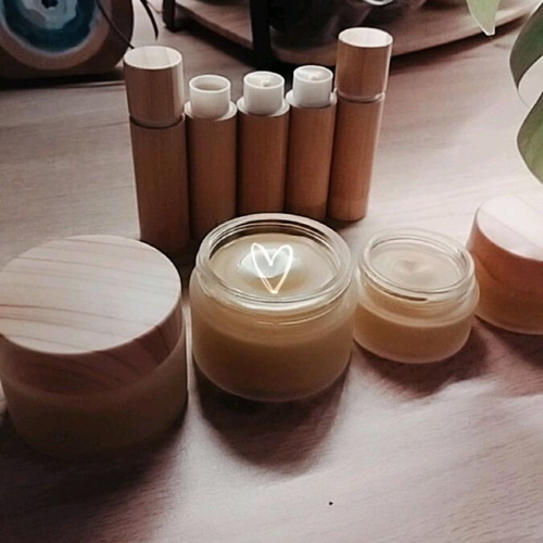 Lip Balm new with natural ingredients and bamboo case