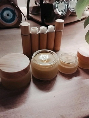 Lip Balm new with natural ingredients and bamboo case