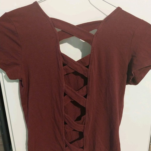 Bershka t-shirt used, burgundy, size M