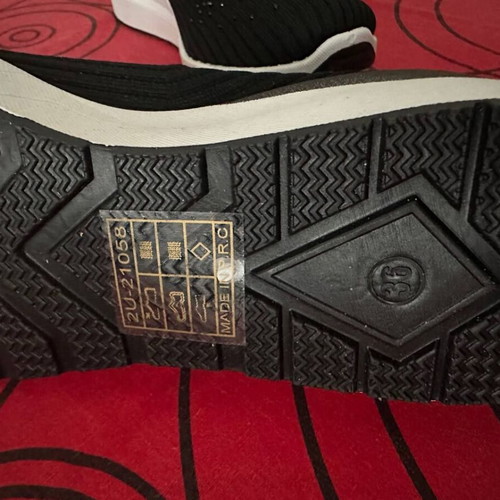 Sock sneakers modern, new, size 36, black with strass