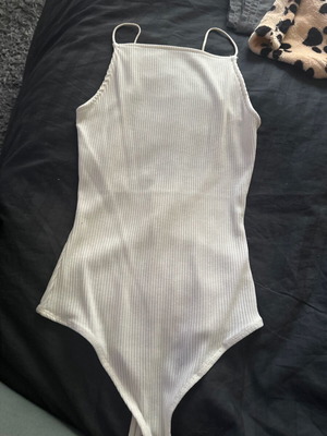 Bodysuit new white with open back, size XS