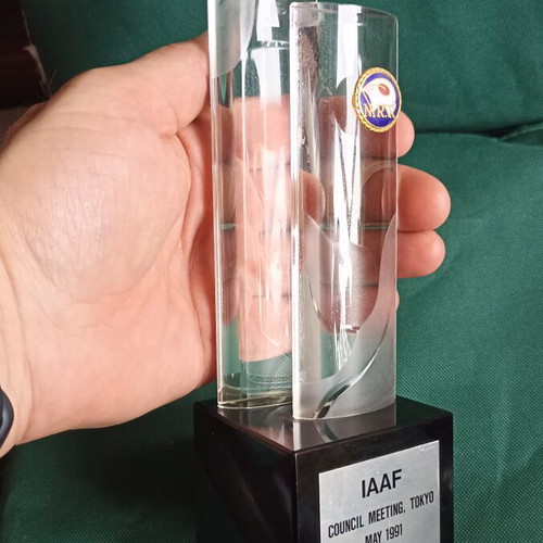 IAAF Council Meeting Tokyo 1991 Award like new, official sports memorabilia