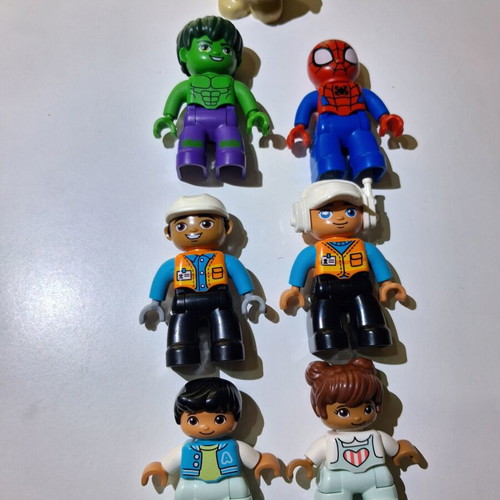 Lego Duplo set of 101 pieces like new