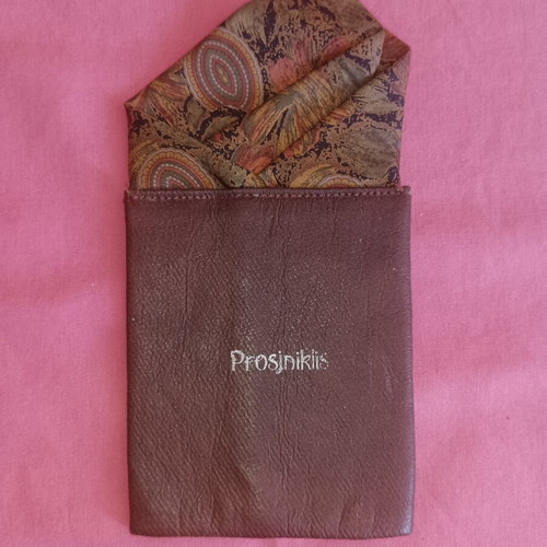 Men's Pocket Square Prosiniklis, like new, 90s style, brown