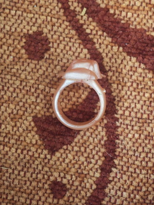 Children's plastic ring like new, pink