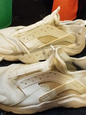 Nike Air Huarache λευκά αθλητικά παπούτσια μεταχειρισμένα, μέγεθος 46