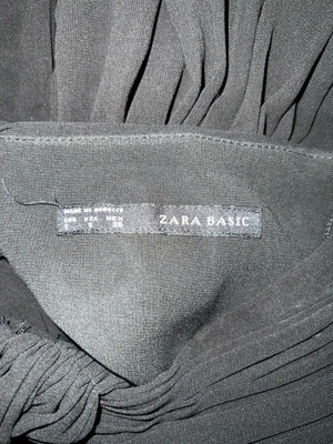 Μαύρο φόρεμα Zara σαν καινούργιο, ελάχιστες φορές φορεμένο