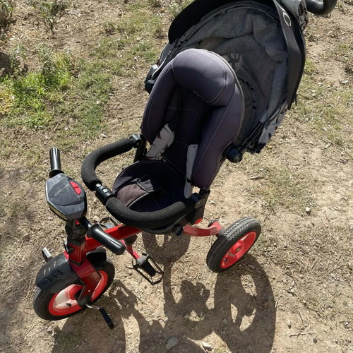 Children's tricycle bike