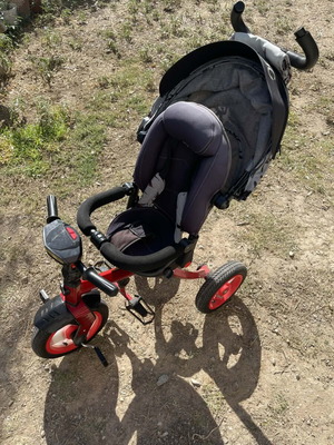 Children's tricycle bike