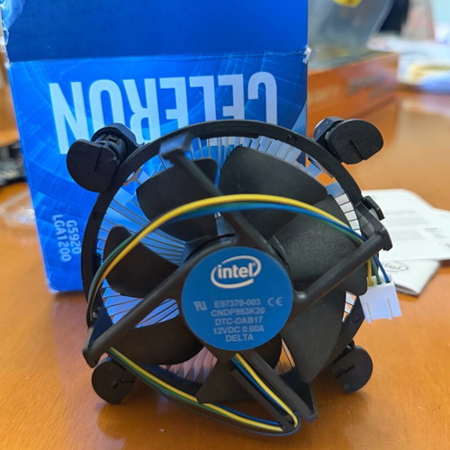 Intel Celeron G5920 processor like new, needs new thermal paste