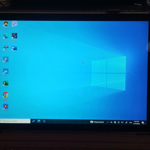 Microsoft Surface Tablet 13 inch, 8 GB RAM, 238 GB, Windows 10 Pro like new