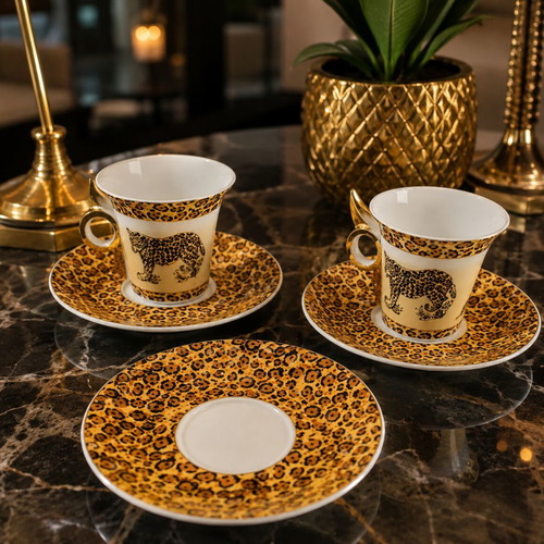 Porcelain Coffee Set with Leopard Print and Gold Details, 2 Cups 3 Saucers
