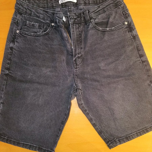 Zara men's black denim bermuda shorts used size 42
