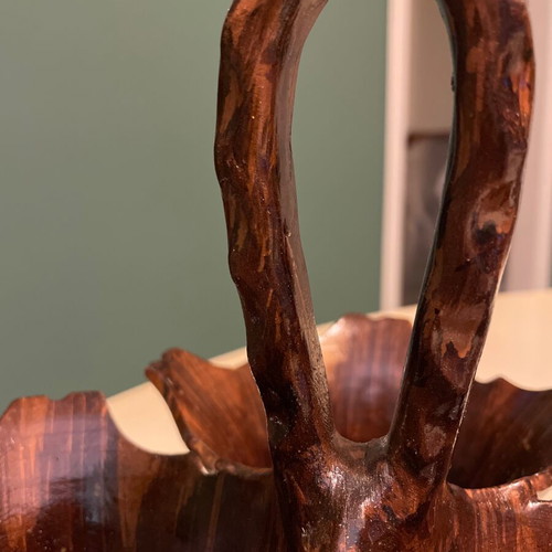Ceramic decorative dish for treats like new with wood-look glaze
