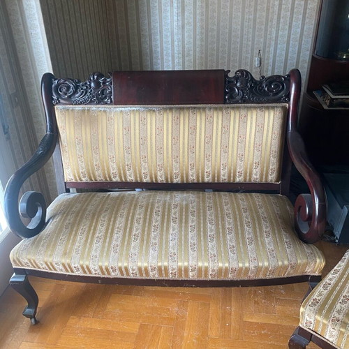 Vintage sofa with 2 chairs used, carved wood and casters
