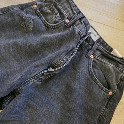 Tally Weijl black low rise slim fit jeans used, size 34