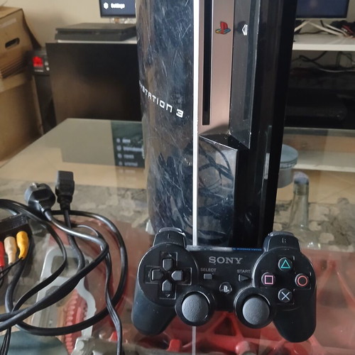 PlayStation 3 κονσόλα μεταχειρισμένη με σπασμένα παιχνίδια, κοντρόλερ και καλώδια