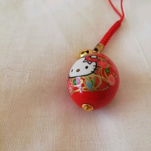 Hello Kitty collectible charm egg new
