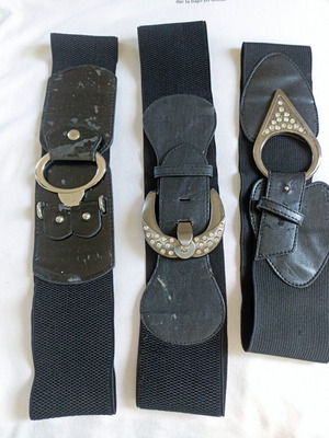 Set of 3 black elastic belts used with metal buckles