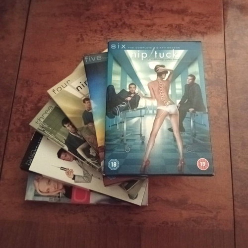 DVD TV series Nip/Tuck, Medium, Scrubs complete seasons, like new