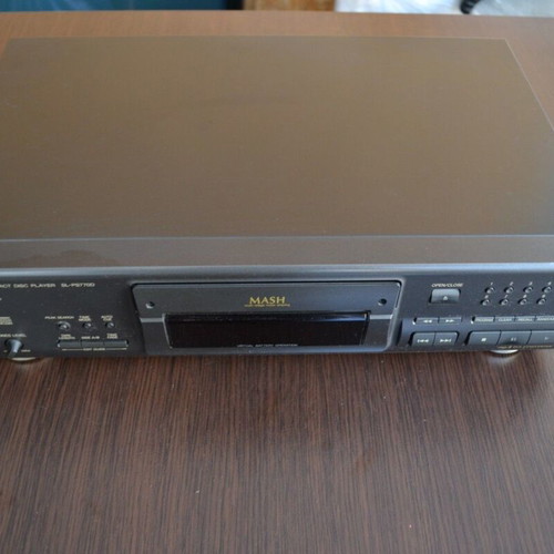 Technics SL PS770D CD player with remote
