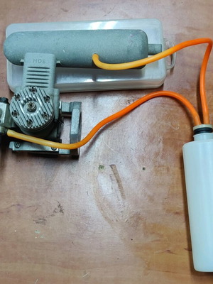 Двигател за самолет MDS 40 Model нов с RC карбуратор, ауспух и перки