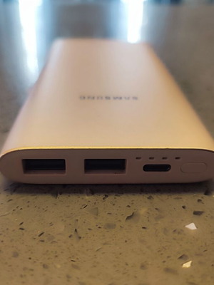 Samsung power bank 10000mAh 38,5Wh σαν καινούργιο, fast charge