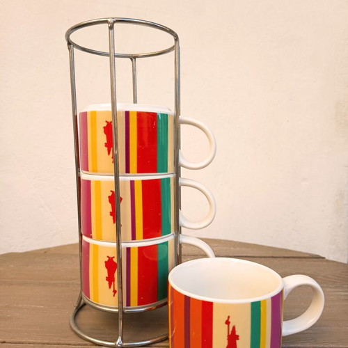 Bialetti Cappuccino Cup Set with Stand, like new, 4 multicolour cups